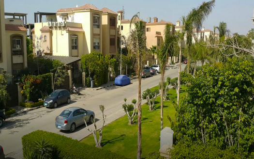 Town house for sale in katameya Residence New Cairo