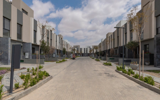 Amazing Town House for sale in AL Burouj New Cairo