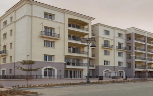 Luxury Studio for sale in Hyde Park New Cairo