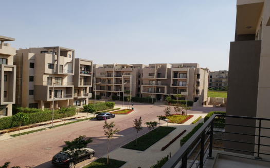 Stunning Apartment for sale in fifth square in New Cairo