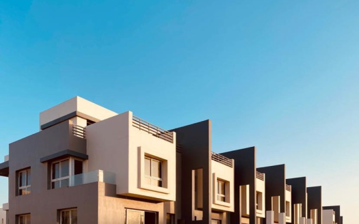 Luxury Town house for sale in Hyde Park New Cairo