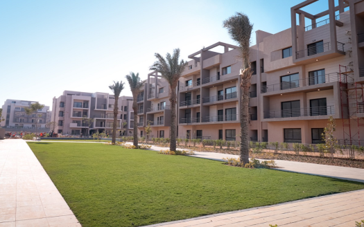 Luxury Apartment for sale in fifth square New Cairo