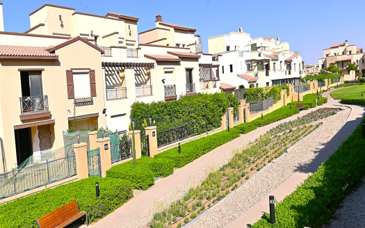 Amazing town house for sale in Mivida New Cairo