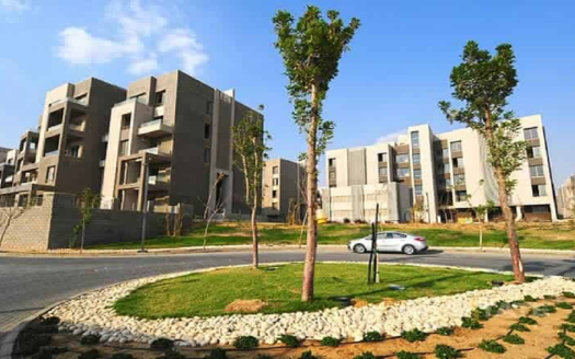 Luxury town house for sale in Palm hills New Cairo