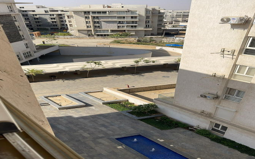 Under Market price apartment for sale in Mountain view New Cairo