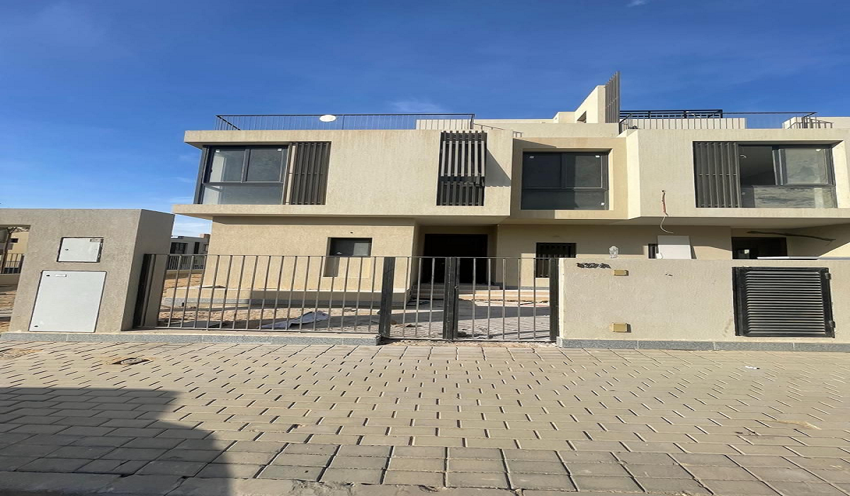 Luxury Twin house for sale in Sodic East New Cairo