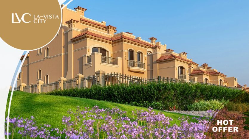 Delivered townhouse for sale in la vista city New Cairo