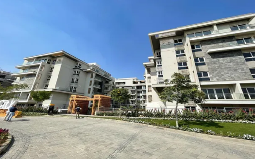 Delivered Apartment for sale in Mountain view icity New Cairo