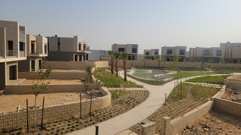 Delivered Townhouse for sale in Hap town Hassan Allam New Cairo