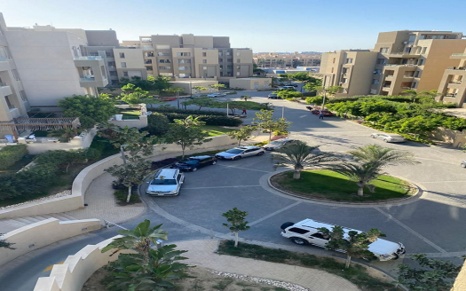 Delivered Apartment for sale in Swan lake New Cairo