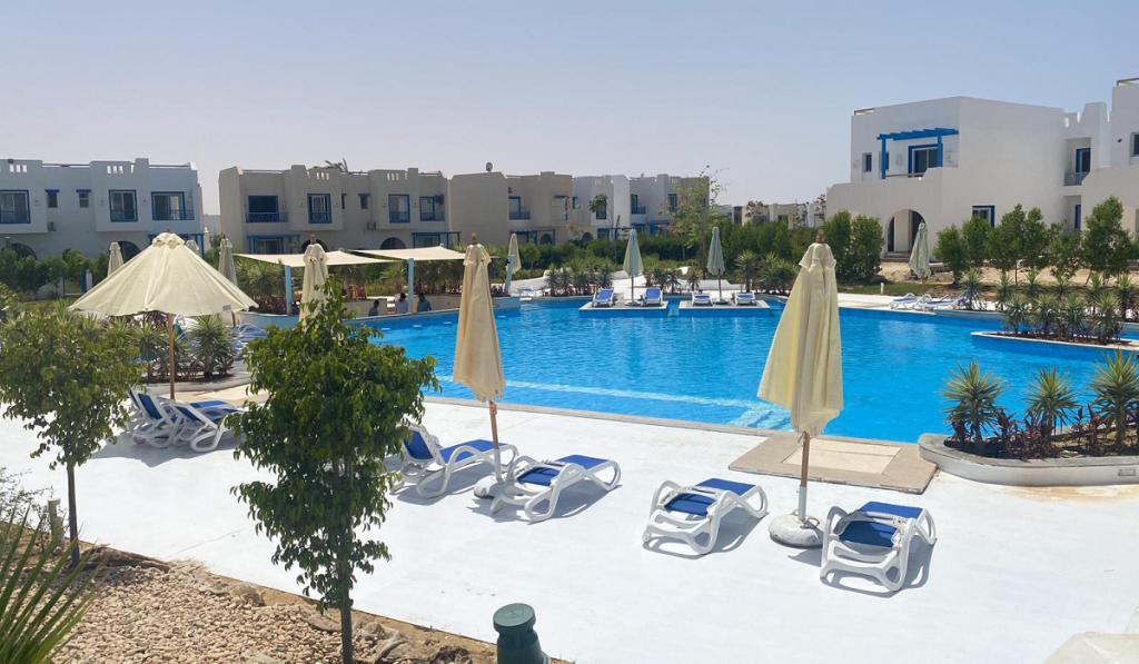 Standalone villa for sale in Mountain view Ras el hekma