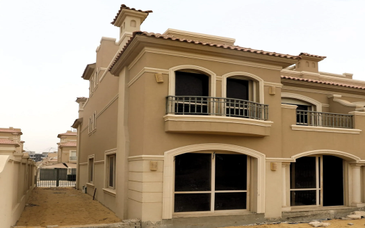 Ready to Move Penthouse for sale in El Patio Oro New Cairo