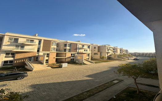 Delivered Twin House for sale in Mountain view icity New Cairo