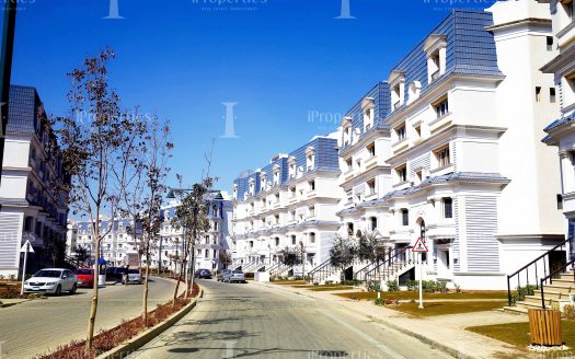 Apartment for sale in Mountain View Hyde Park New Cairo